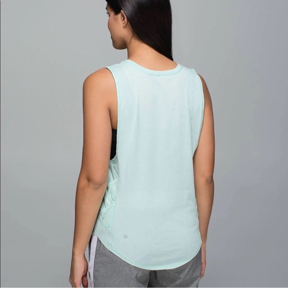 Lululemon Var-City Muscle Tank - Picture 2 of 7